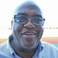 Moçambicano Aníbal Manave reeleito Presidente da FIBA-África